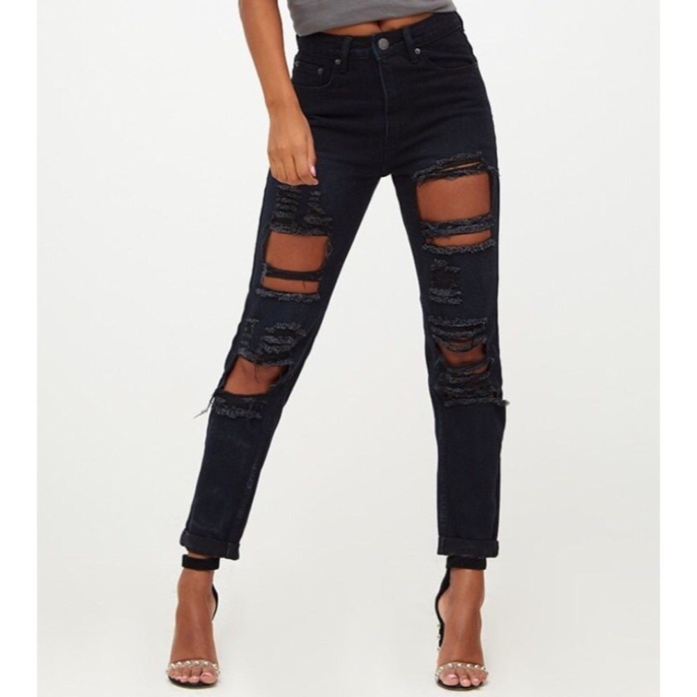 ✨DARK GREY DISTRESSED JEANS!✨